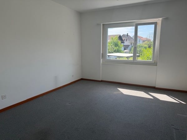 Ruhig gelegen und preislich sehr interessant - 3.5 Zimmerwohnung 4