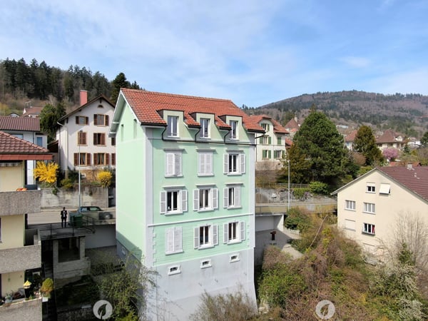 ALPENPANORAMA inklusive - top renovierte 2.5-Zimmerwohnung mit Galerie 7
