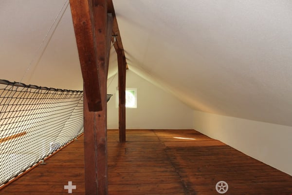 ALPENPANORAMA inklusive - top renovierte 2.5-Zimmerwohnung mit Galerie 6