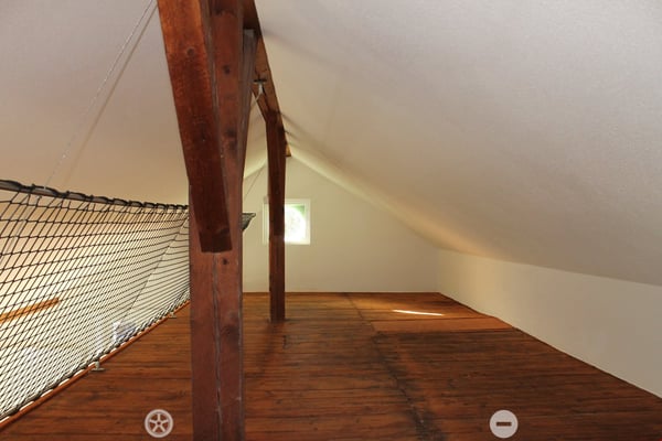ALPENPANORAMA inklusive - top renovierte 2.5-Zimmerwohnung mit Galerie 6