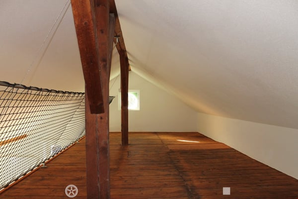ALPENPANORAMA inklusive - top renovierte 2.5-Zimmerwohnung mit Galerie 6