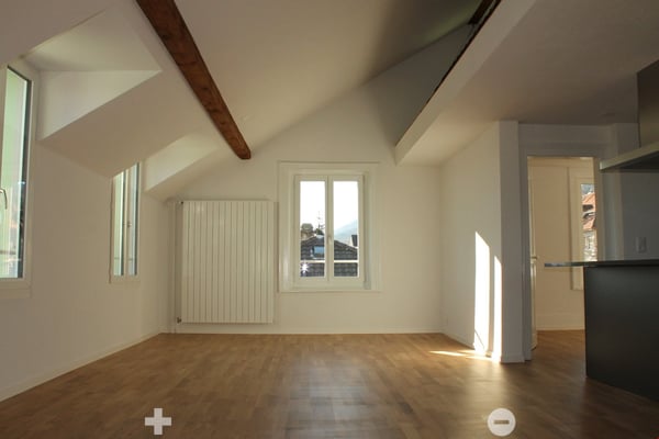 ALPENPANORAMA inklusive - top renovierte 2.5-Zimmerwohnung mit Galerie 5