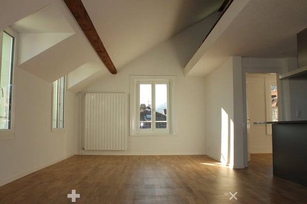 ALPENPANORAMA inklusive - top renovierte 2.5-Zimmerwohnung mit Galerie 5