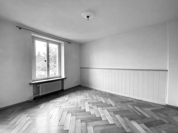 Grosszügige 2.5-Zimmerwohnung Altbau, ca. 85m2 mit grossem Balkon 8