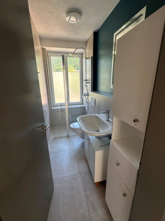 Appartement lumineux de 3.5 pièces avec grand balcon à Moutier 8