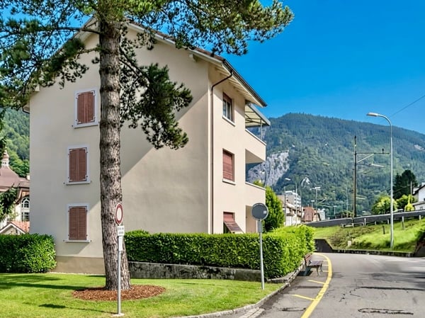 Appartement lumineux de 3.5 pièces avec grand balcon à Moutier 11