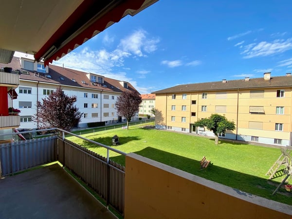 TOP-sanierte 3 1/2-Zwg mit Balkon im Mühlefeldquartier 3