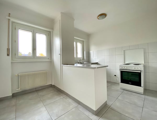 Stadtgrenze Biel/Nidau - Renovierte 3-Zimmerwohnung mit Balkon 4