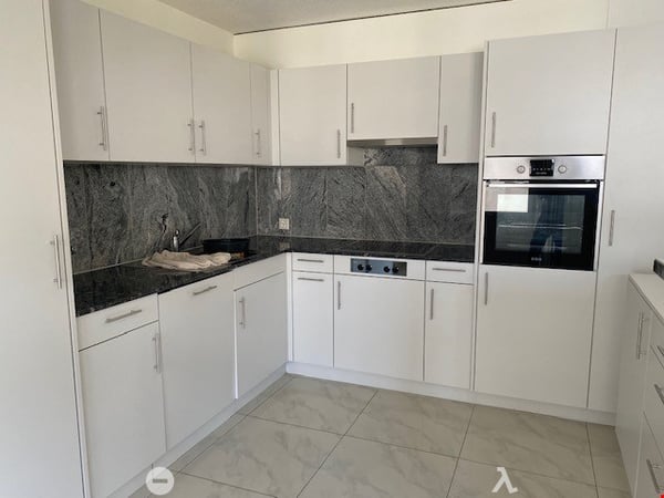 4.5-Zwg im 3. Stock mit Balkon in Stadtzentrum 2