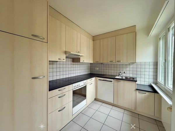 Renovierte 2 1/2-Zwg mit Balkon 3