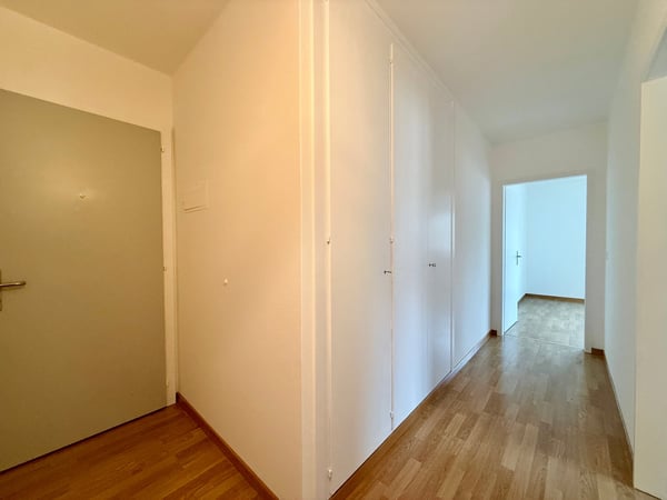 Renovierte 4 1/2-Zwg mit Balkon 6
