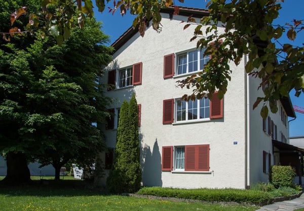 Zentral gelegene 4-Zimmer Wohnung 12
