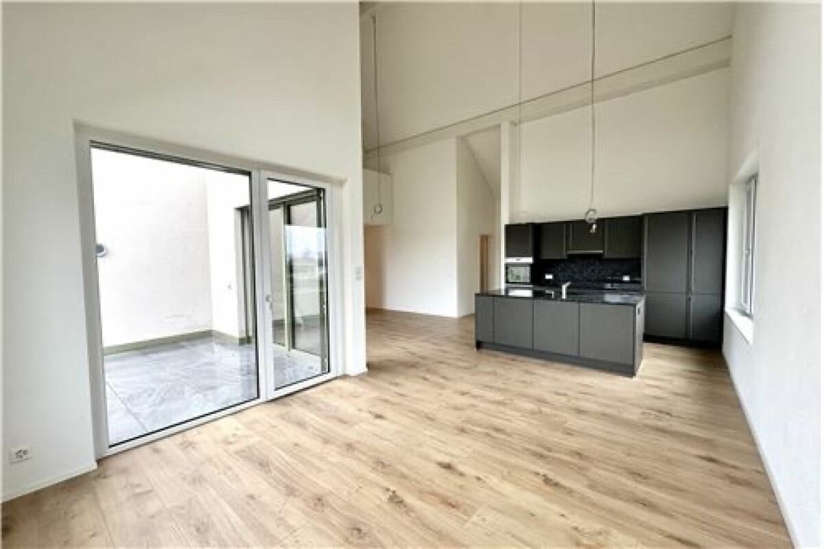 Bild Moderne, neuwertige 5.5 Zimmer Maisonette Wohnung