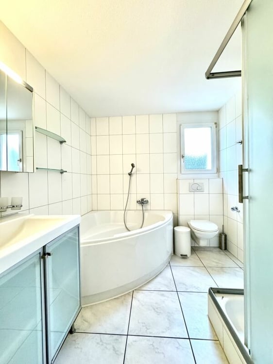 Schöne 1.5 Zimmer Gartenwohnung 8