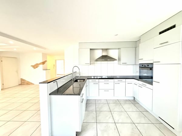 Schöne 1.5 Zimmer Gartenwohnung 2