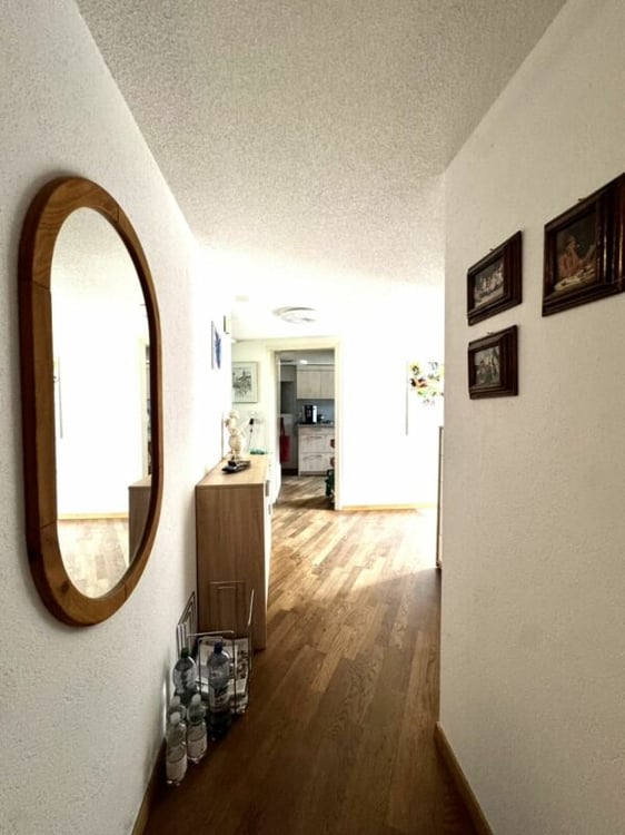 Grosses freistehendes 7.5-Zimmer-Bauernhaus für Pferdeliebhaber oder Kleintierhalter! Pferdeboxen, Remise, Wald und Wiesen .... 35