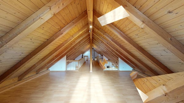 Charmante 4.5-Zimmer-Dachwohnung in Schüpfen – ab Oktober 2026 verfügbar 8