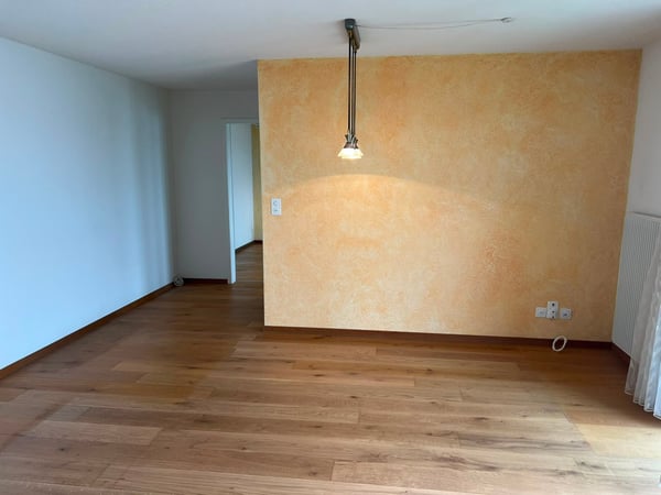 Traumaussicht auf den Thunersee: Grosszügige 2.5-Zimmer-Erdgeschosswohnung in Oberhofen 7