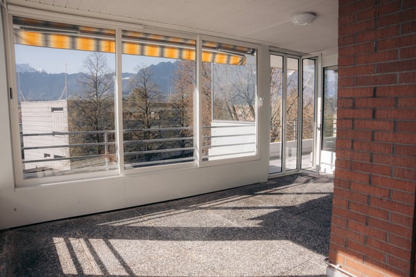 Moderne 4.5-Zimmer-Attikawohnung mit Cheminée in Thun 27