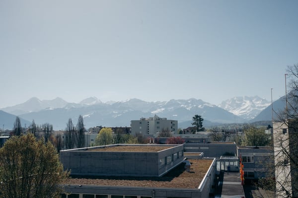 Moderne 4.5-Zimmer-Attikawohnung mit Cheminée in Thun 24