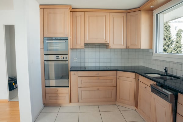 Moderne 4.5-Zimmer-Attikawohnung mit Cheminée in Thun 7