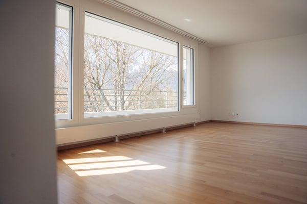 Moderne 4.5-Zimmer-Attikawohnung mit Cheminée in Thun 14