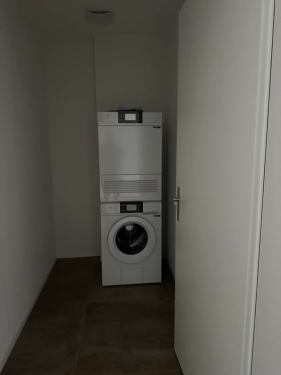 Moderne 4-Zimmer-Neubauwohnung mit Balkon und schöner Aussicht in Uetendorf 20