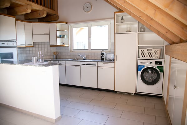 Gemütliche 3-Zimmer-Dachwohnung mit Balkon in Goldiwil b. Thun 14