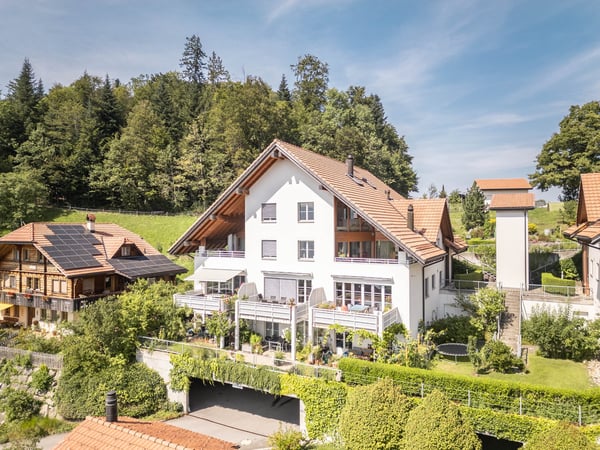 Charmante 6.5-Zimmer-Maisonettewohnung in Thun-Goldiwil