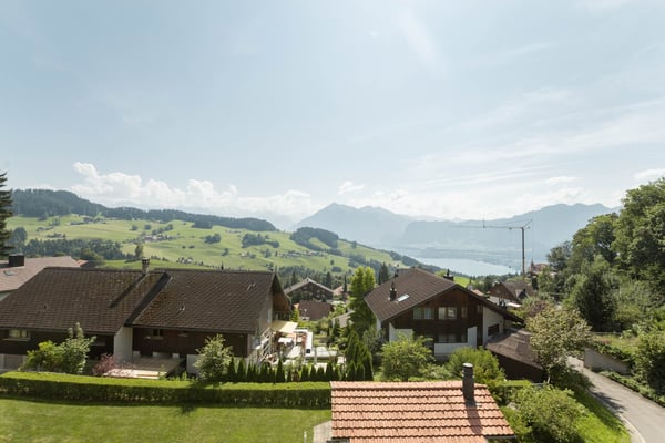 Charmante 6.5-Zimmer-Maisonettewohnung in Thun-Goldiwil 9
