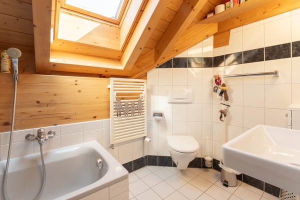 Charmante 6.5-Zimmer-Maisonettewohnung in Thun-Goldiwil 14