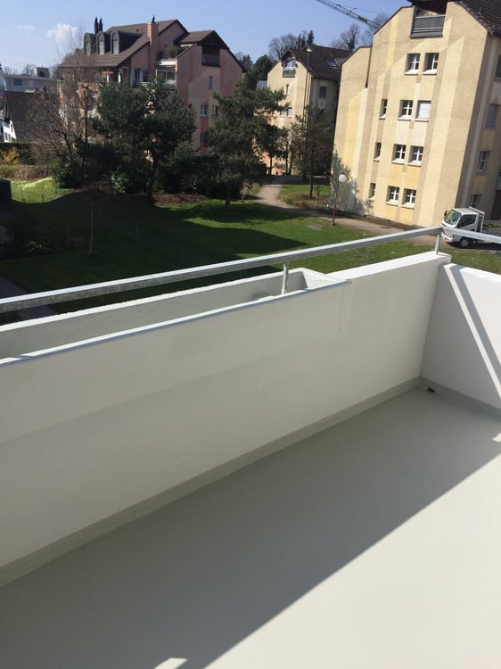 Charmante 1.5-Zimmer-Wohnung mit Balkon in Jona 7