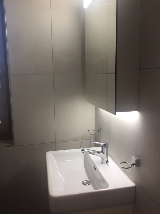 Charmante 2.5-Zimmer-Wohnung im 9. Stock mit Panoramablick in Locarno 3