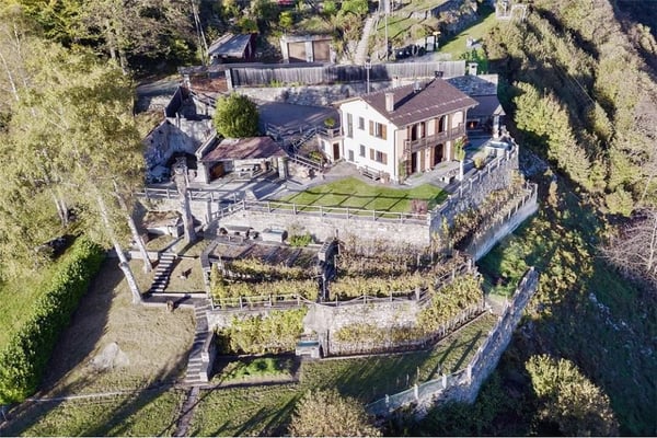 Eleganza alpina con vista unica 3