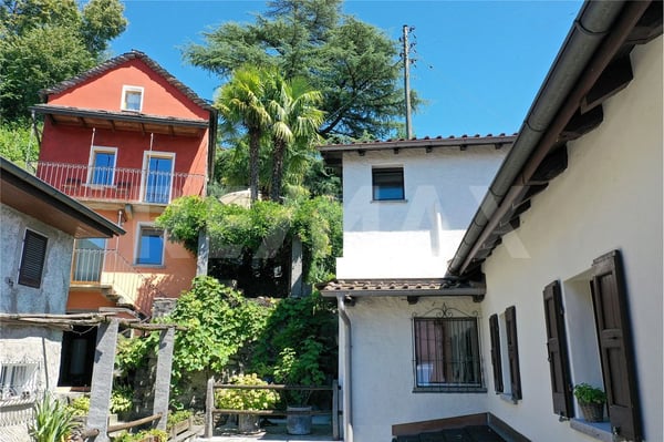 Casa ticinese con rustico e vista lago 4