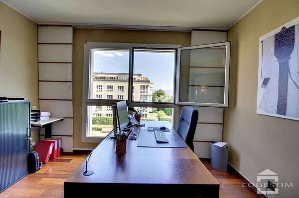 Local administratif / bureaux 6