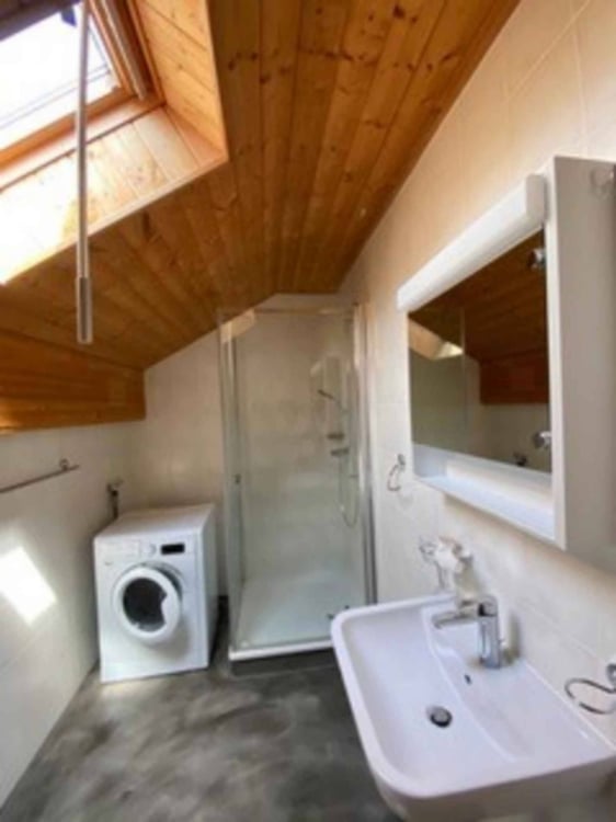 Maison individuelle avec appartement de 3.5 pièces 8