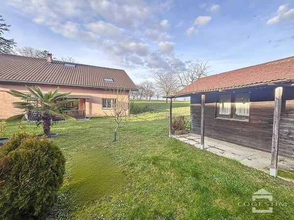 Maison individuelle de 6.5 pièces 12