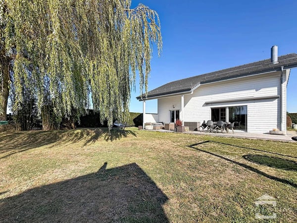 Villa familiale de 5.5 pièces avec terrasse et jardin