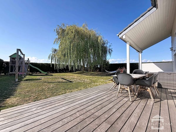 Villa familiale de 5.5 pièces avec terrasse et jardin 11
