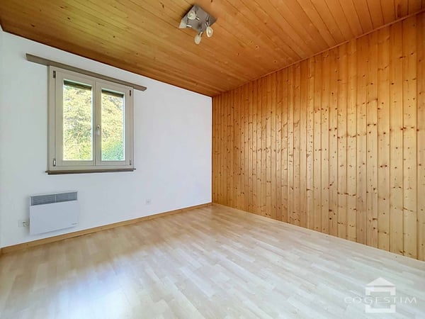 Charmant chalet 4.5 pièces avec vue dégagée 7