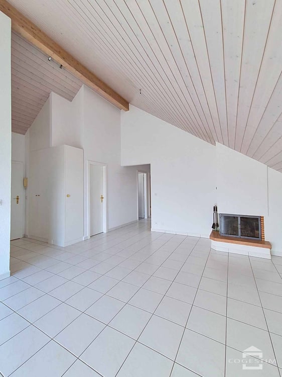 Disponible de suite Bel appartement de 4.5 pièces au cur de La Côte 4