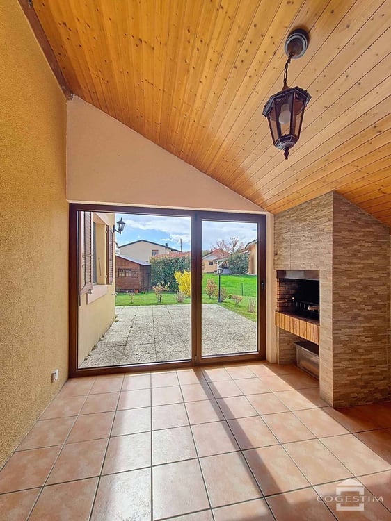 Occasion unique! Villa individuelle au coeur du village 7