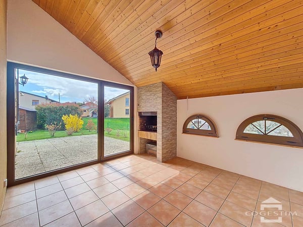 Occasion unique! Villa individuelle au coeur du village 6