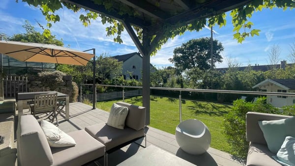 Maison de village mitoyenne de 6.5 pièces entièrement rénovée 2