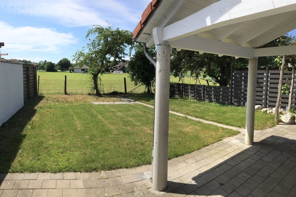 5.5-Zimmer DEFH mit grossem Garten und Autounterstand 2