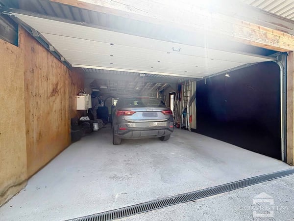 Maison villageoise de 8.5 pièces avec jardin et garage 11