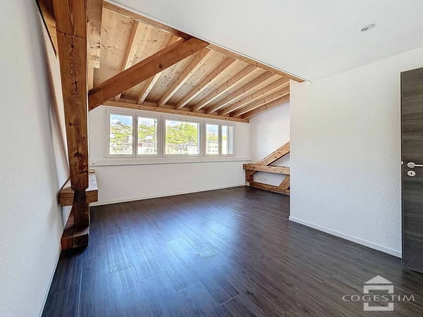 Bureaux spacieux avec 12 places de parc 5