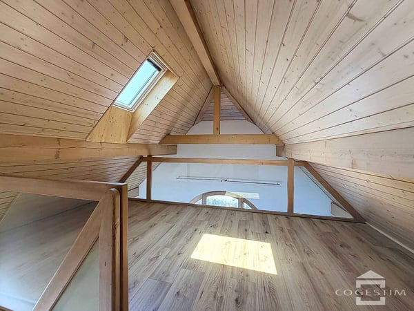 Attique en duplex avec terrasse et balcon 7