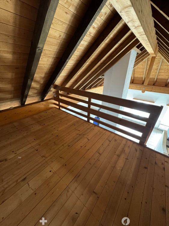 Einzigartige 1.5-Zimmer Wohnung mit Galerie 7